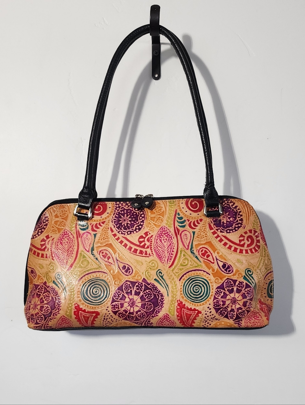 Colorful Paisley Leather Shoulder Bag - Multicolor